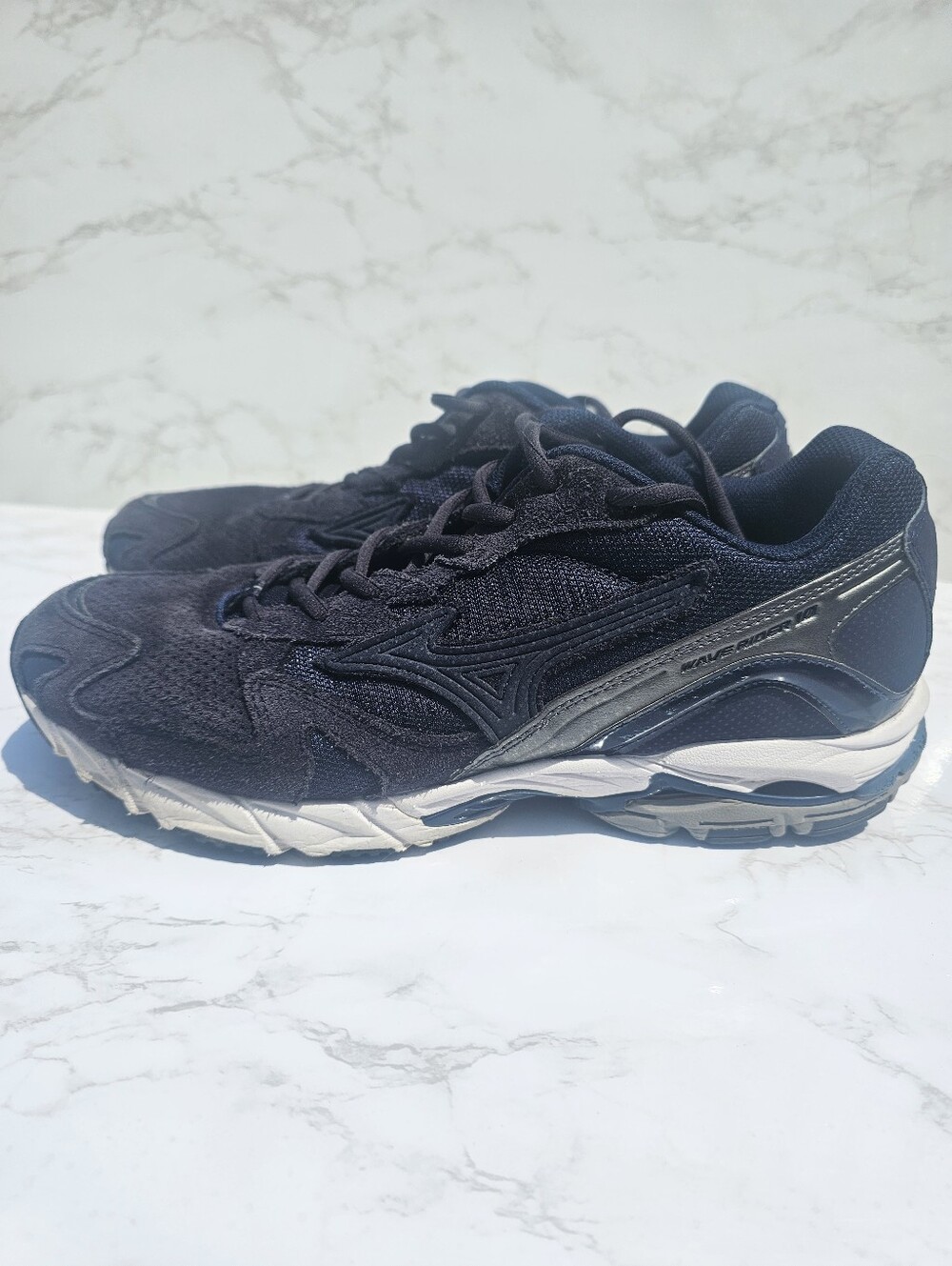 Mizuno Wave Rider 10 Men’s Running Shoes — Navy